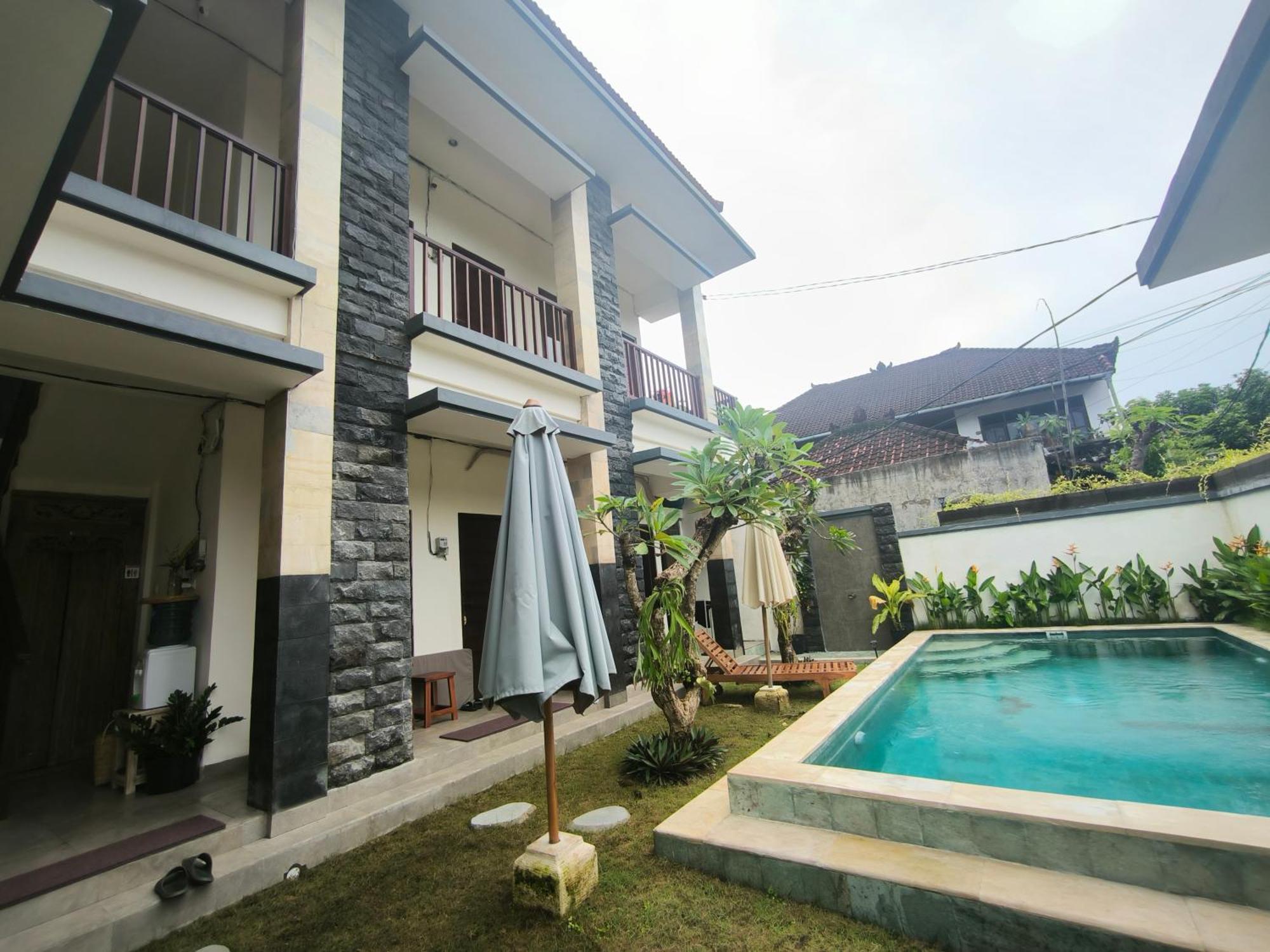 Ken Ken Guest House Seminyak Extérieur photo