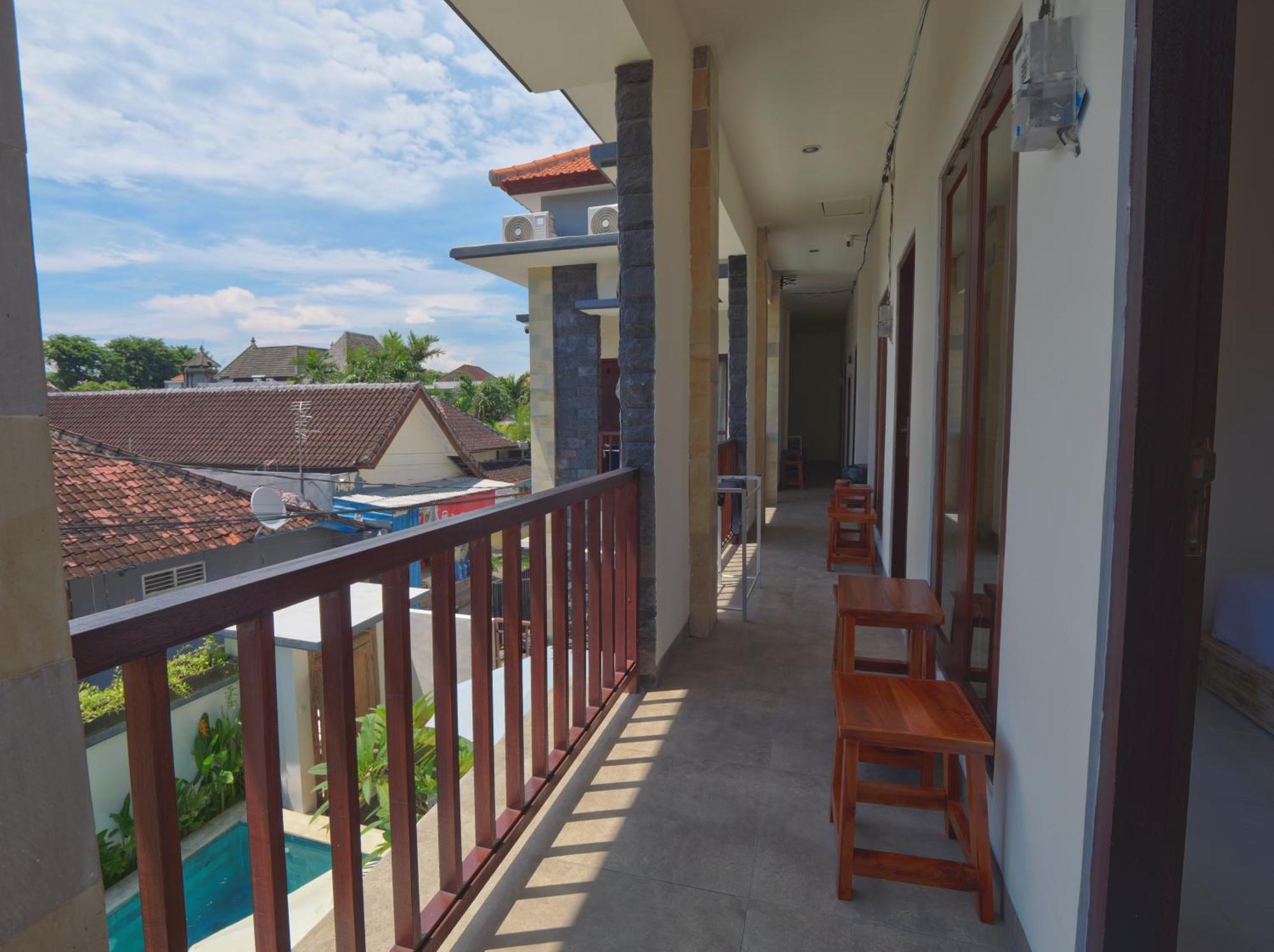 Ken Ken Guest House Seminyak Extérieur photo