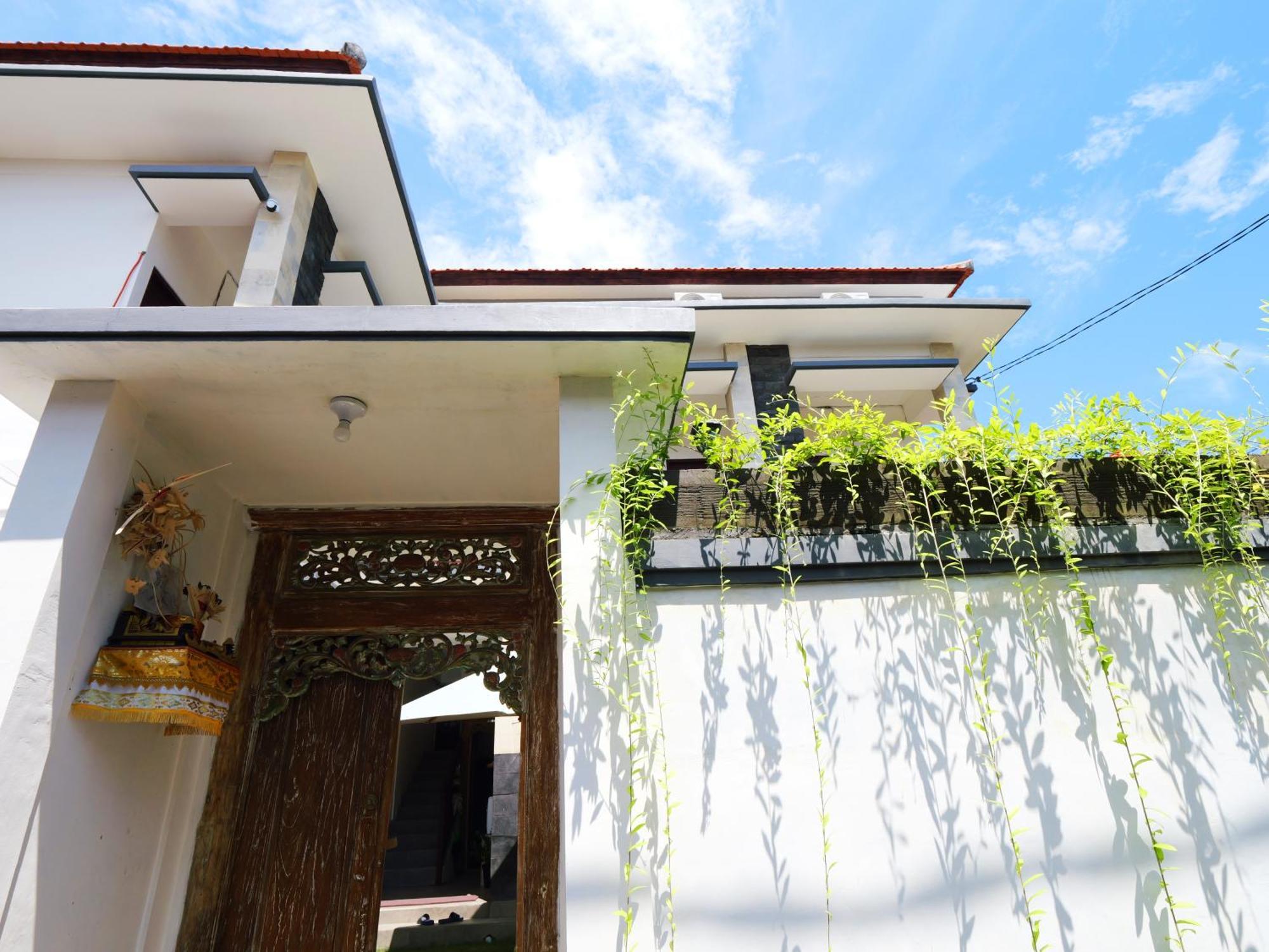 Ken Ken Guest House Seminyak Extérieur photo